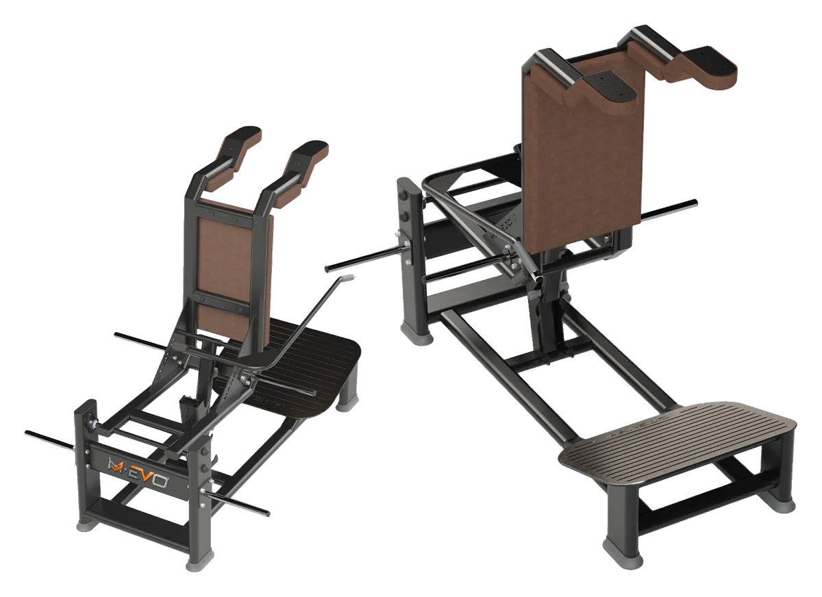 Total Leg Squat da linha M-EVO, vista em perspectiva